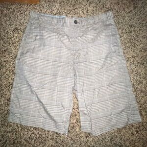 Men's Gray Plaid Shorts